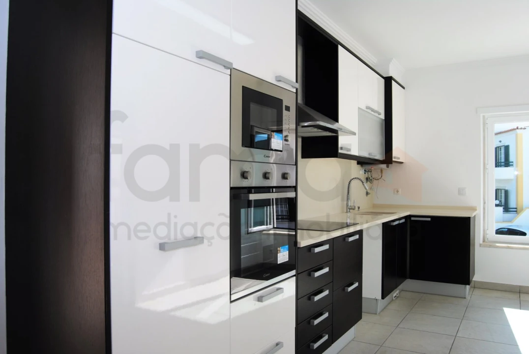 Moradia T4 para Venda em Ericeira Foto 12