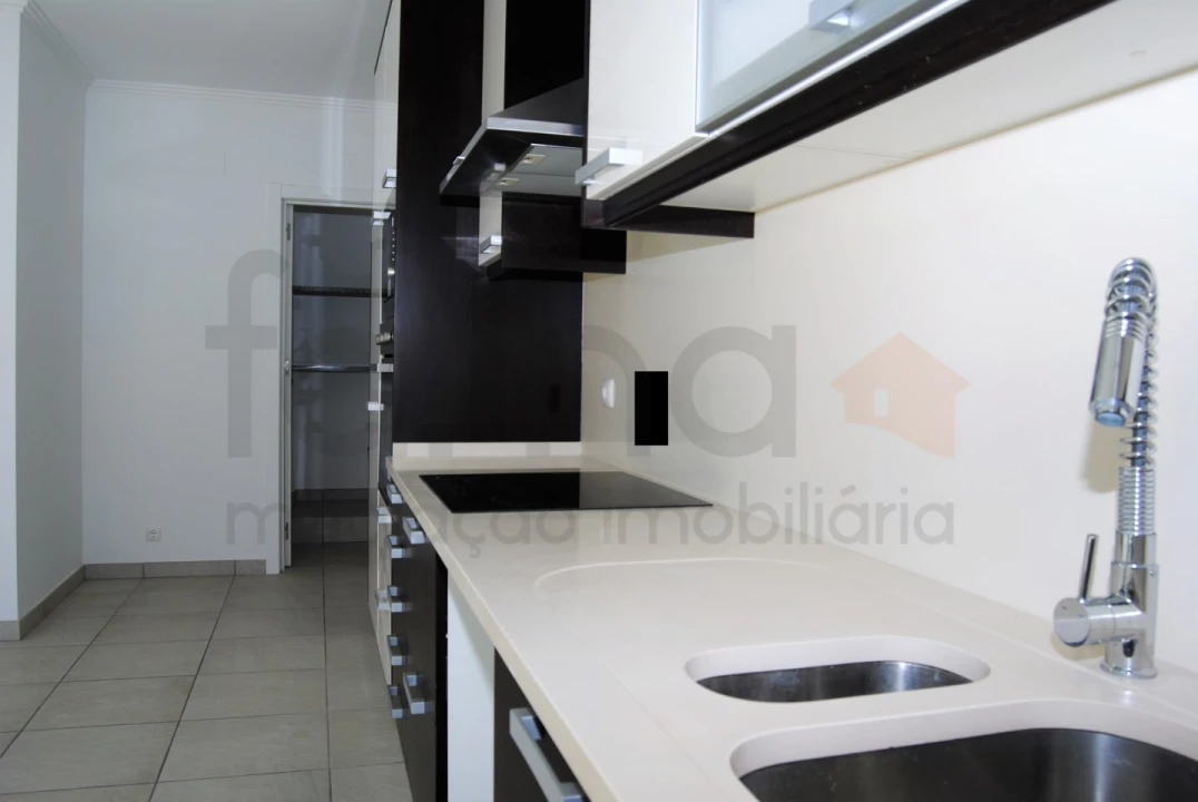 Moradia T4 para Venda em Ericeira Foto 15