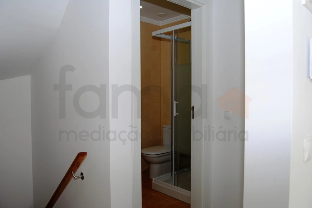Moradia T4 para Venda em Ericeira Foto 18