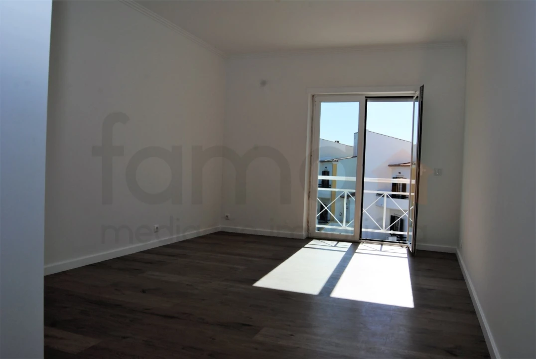 Moradia T4 para Venda em Ericeira Foto 36