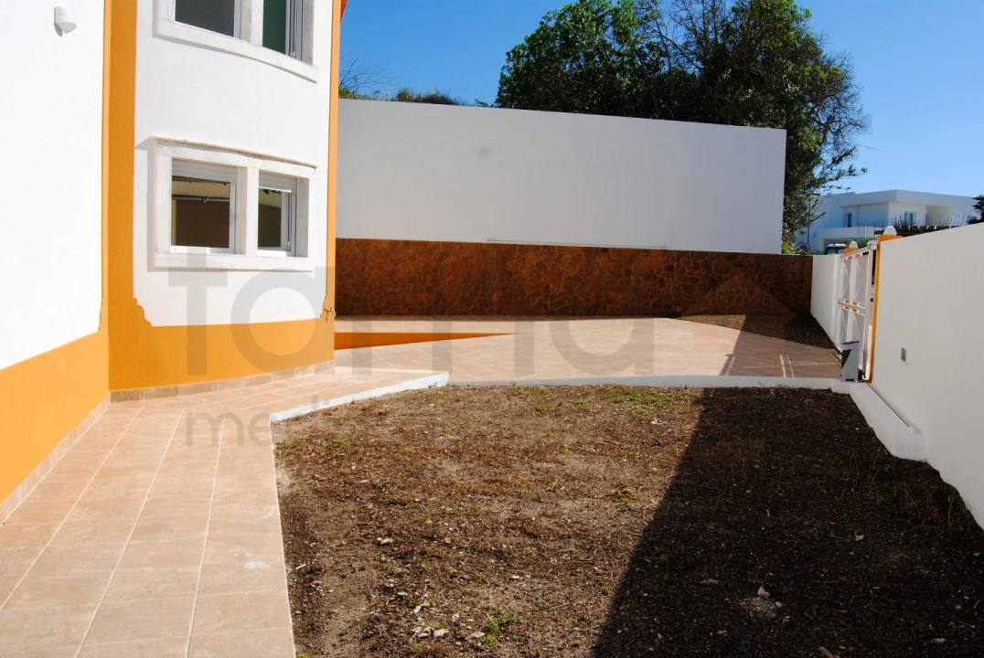 Moradia T4 para Venda em Ericeira Foto 46