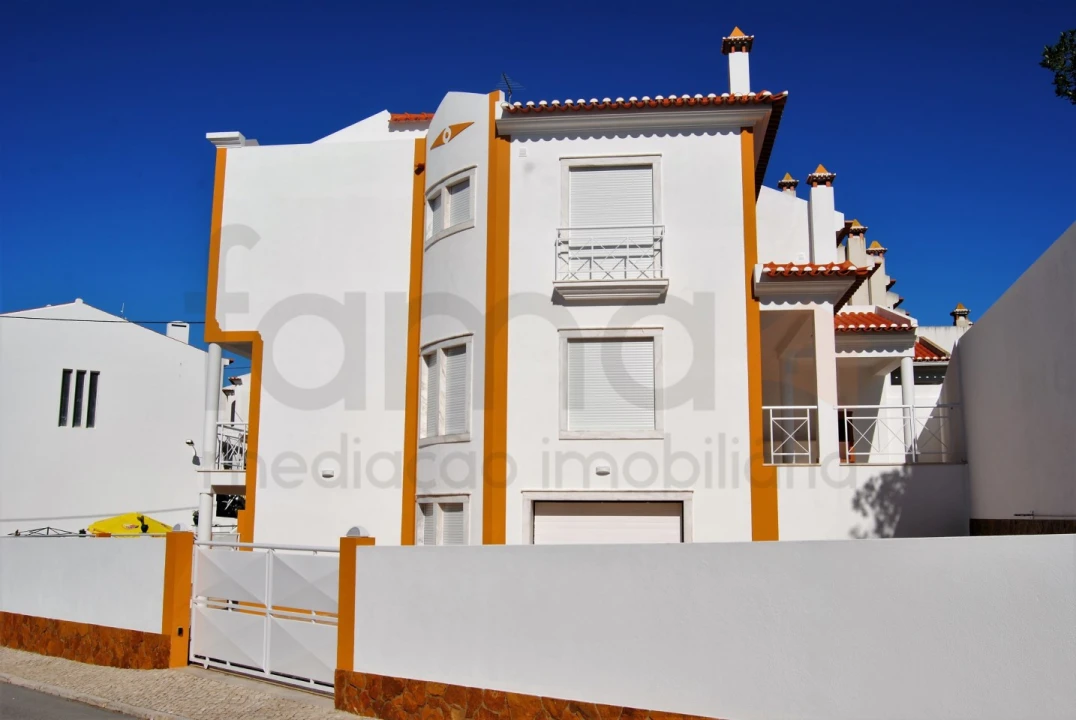 Moradia T4 para Venda em Ericeira Foto 55