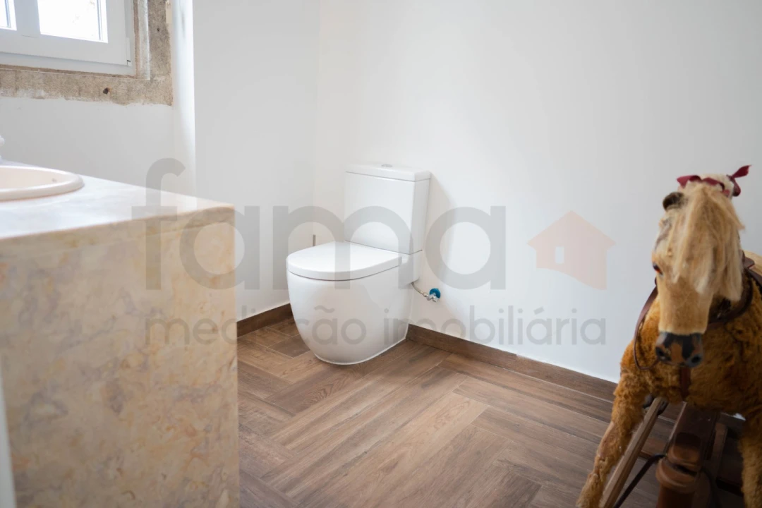 Quinta T14 para Venda em Colares Foto 42