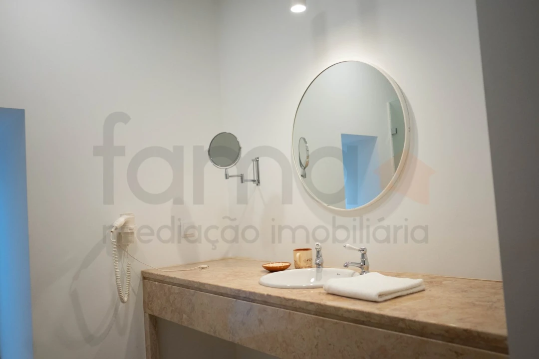Quinta T14 para Venda em Colares Foto 86
