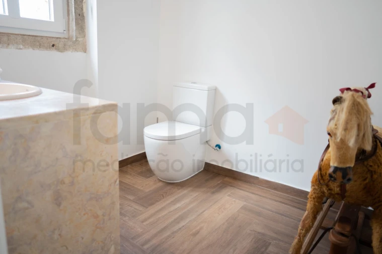 Quinta T14 para Venda em Colares Foto 42