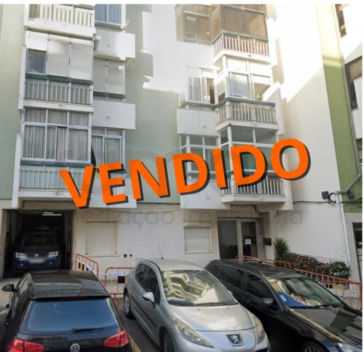 Apartamento T1 para Venda em Oeiras e São Julião da Barra, Paço de Arcos e Caxias Foto 1