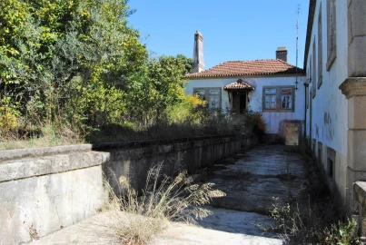 Moradia T20 para Venda em Tortosendo