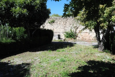 Moradia T20 para Venda em Tortosendo