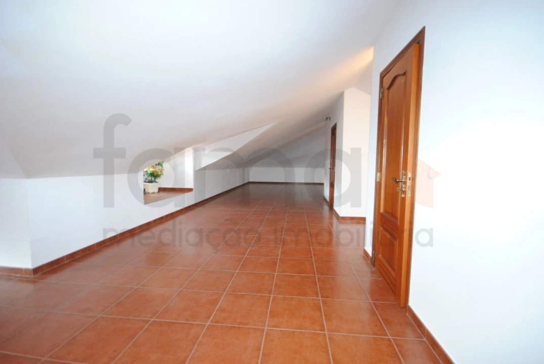 Moradia T4 para Venda em Santa Maria e São Miguel, São Martinho, São Pedro Penaferrim Foto 66