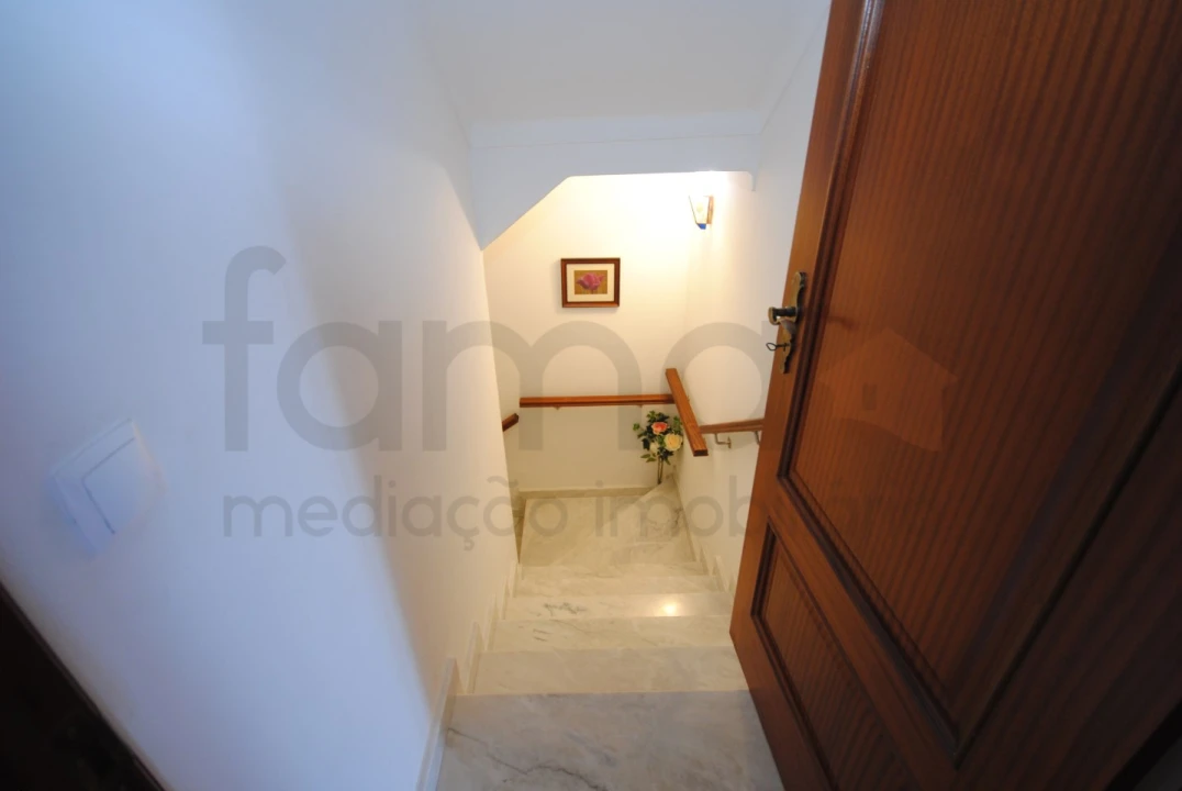 Moradia T4 para Venda em Santa Maria e São Miguel, São Martinho, São Pedro Penaferrim Foto 73