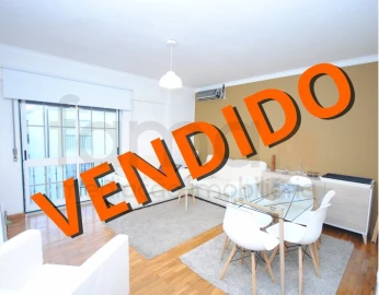 Apartamento T2 para Venda em São Domingos de Rana