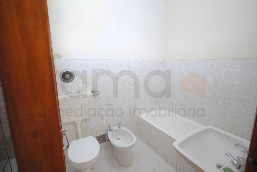 Apartamento T2 para Venda em Oeiras e São Julião da Barra, Paço de Arcos e Caxias Foto 8