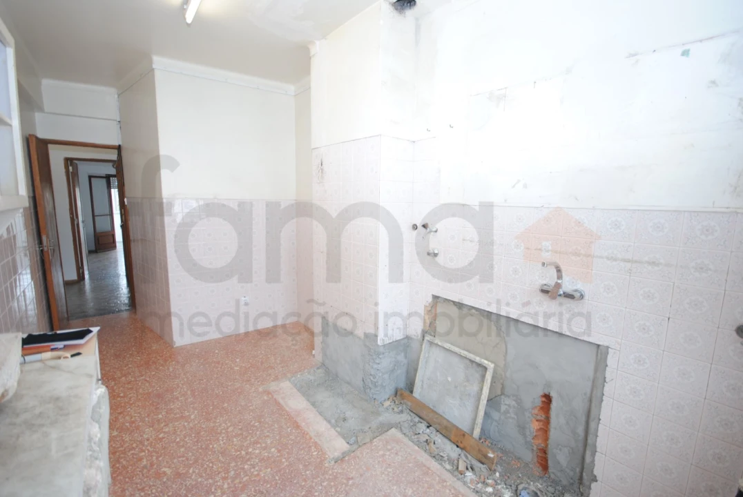 Apartamento T2 para Venda em Oeiras e São Julião da Barra, Paço de Arcos e Caxias Foto 13