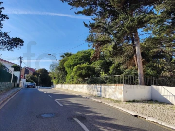 Terreno para Venda em Oeiras e São Julião da Barra, Paço de Arcos e Caxias