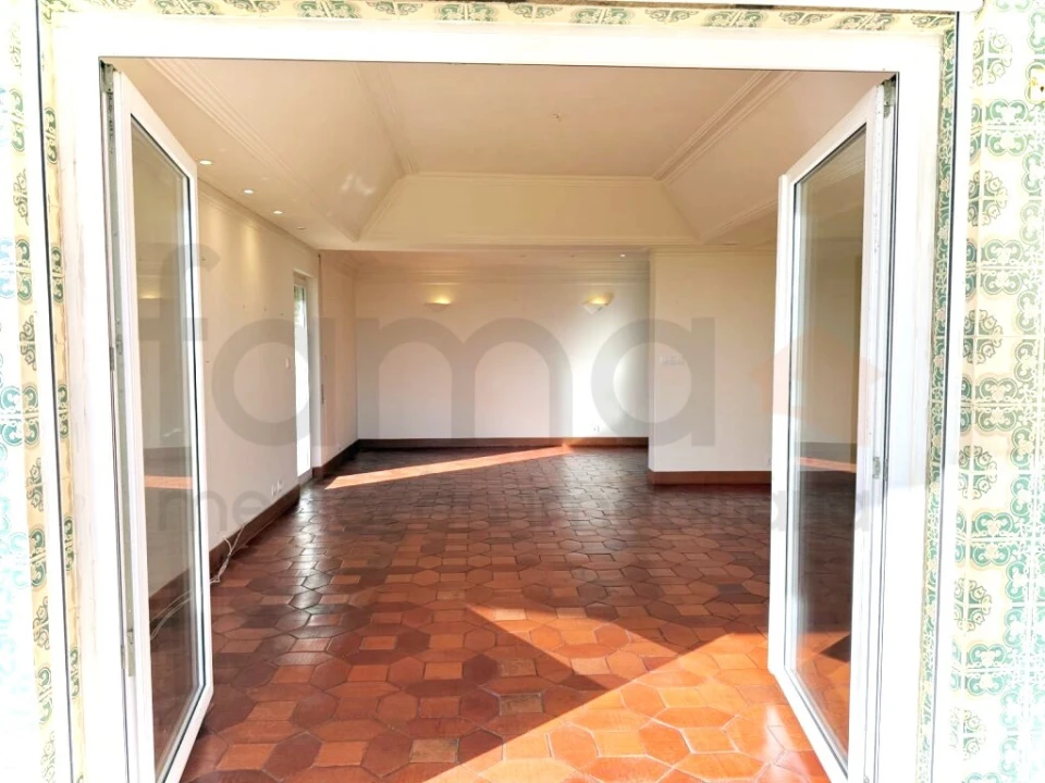 Apartamento T4 para Venda em Oeiras e São Julião da Barra, Paço de Arcos e Caxias Foto 16