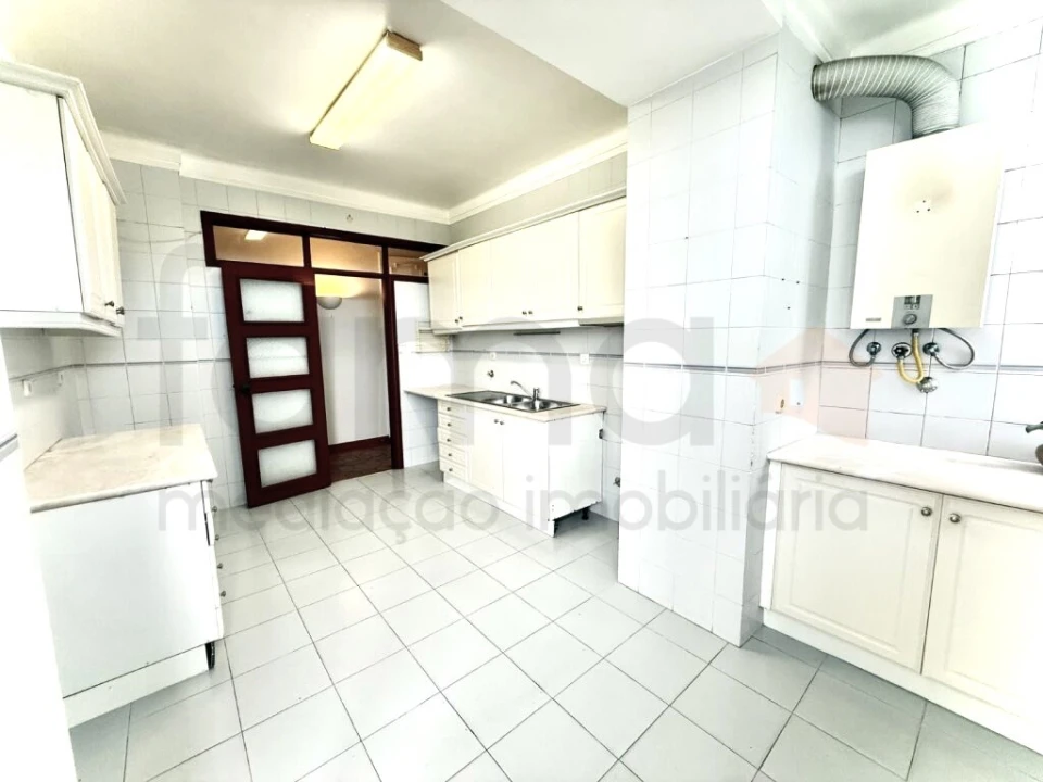Apartamento T4 para Venda em Oeiras e São Julião da Barra, Paço de Arcos e Caxias Foto 34