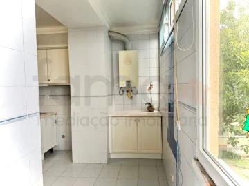 Apartamento T4 para Venda em Oeiras e São Julião da Barra, Paço de Arcos e Caxias