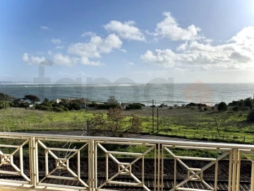 Apartamento T4 para Venda em Oeiras e São Julião da Barra, Paço de Arcos e Caxias