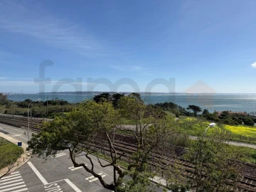 Apartamento T4 para Venda em Oeiras e São Julião da Barra, Paço de Arcos e Caxias