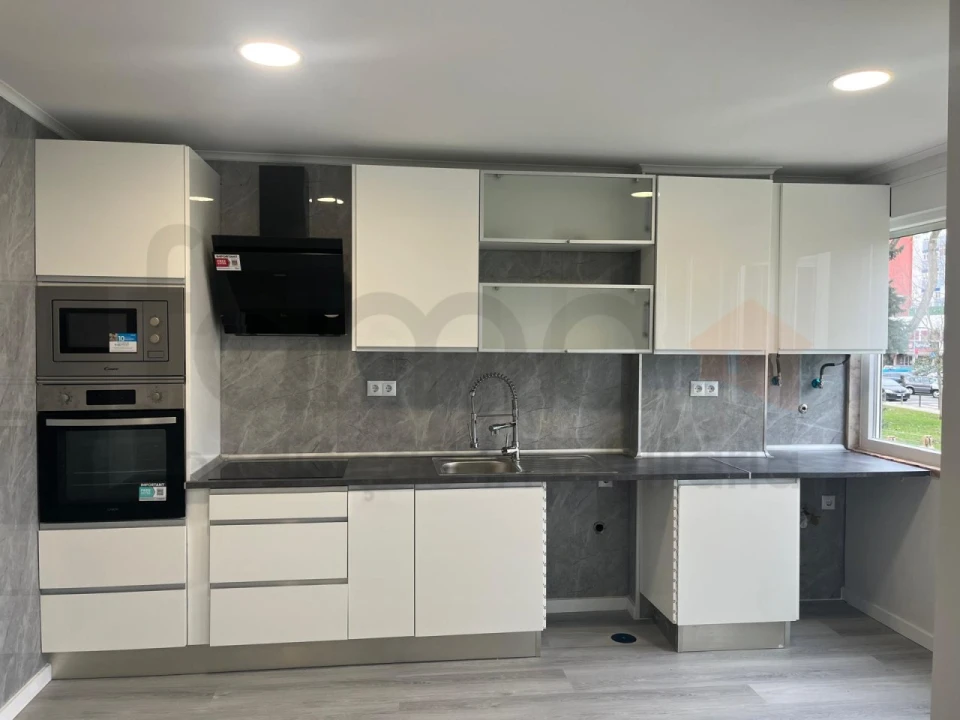 Apartamento T2 para Venda em Oeiras e São Julião da Barra, Paço de Arcos e Caxias Foto 1