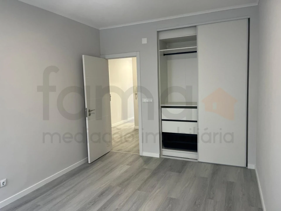 Apartamento T2 para Venda em Oeiras e São Julião da Barra, Paço de Arcos e Caxias Foto 16