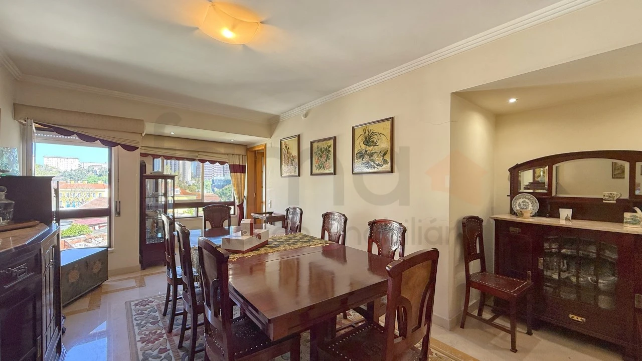 Apartamento T5 para Venda em São Domingos de Benfica Foto 66