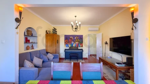 Moradia T5 para Venda em Ventosa