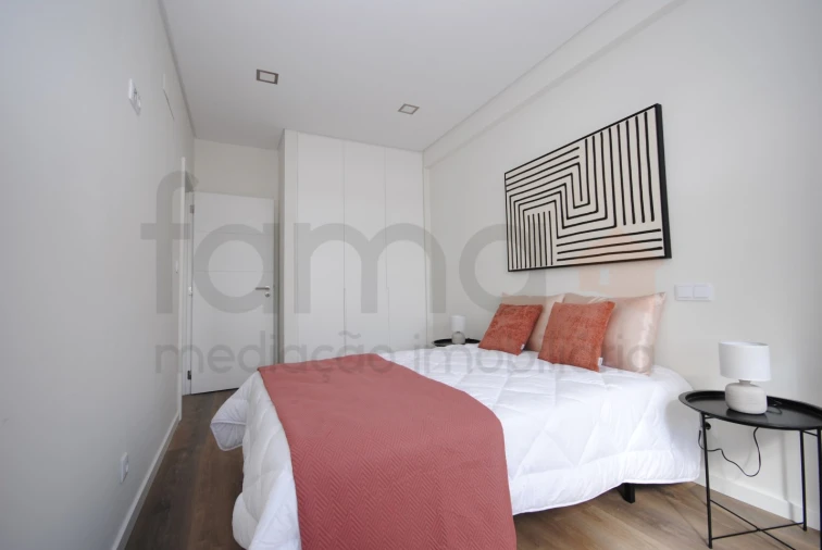 Apartamento T3 para Venda em Benfica Foto 14