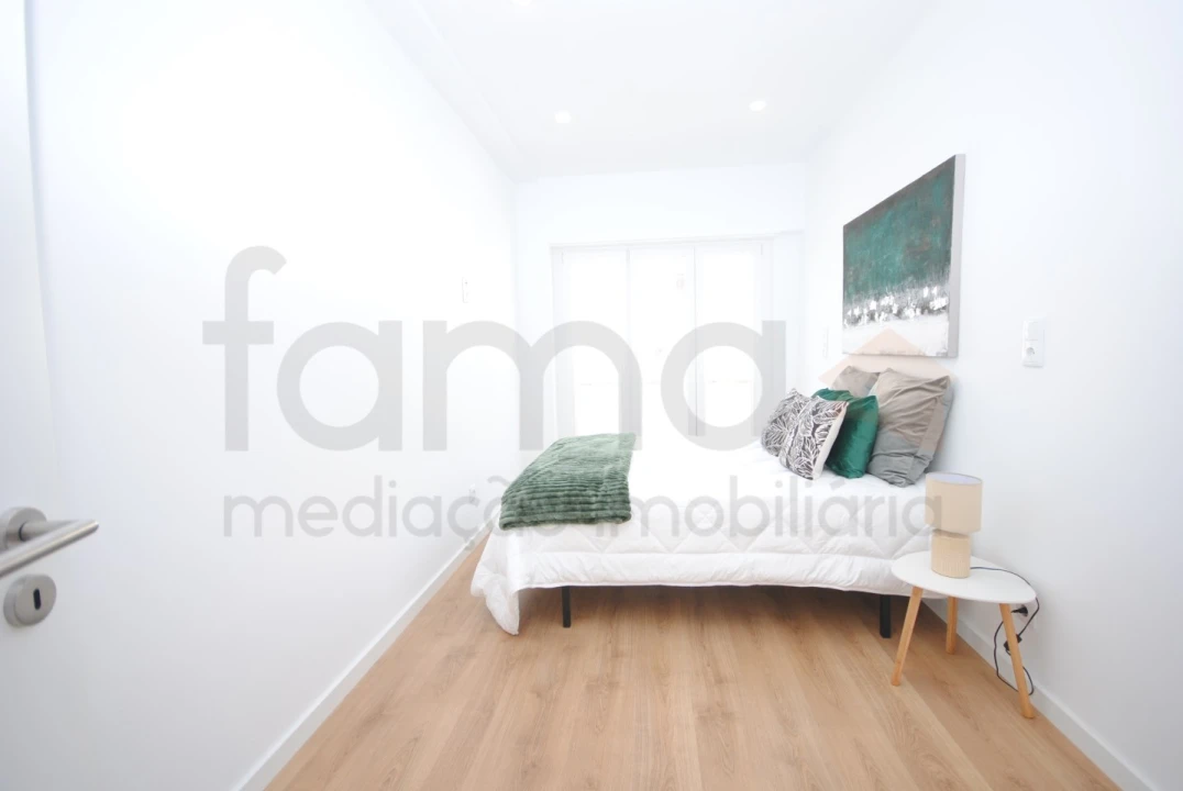 Apartamento T3 para Venda em Benfica Foto 22