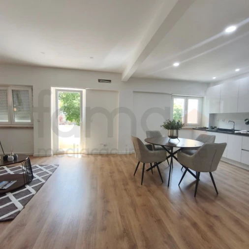 Apartamento T3 para Venda em Benfica Foto 12