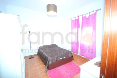 Moradia T6 para Venda em Porto Salvo