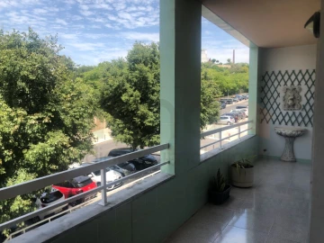Apartamento T3 para Venda em Oeiras e São Julião da Barra, Paço de Arcos e Caxias
