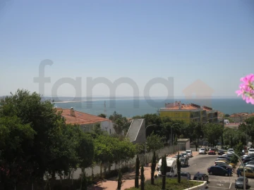 Apartamento T3 para Venda em Oeiras e São Julião da Barra, Paço de Arcos e Caxias