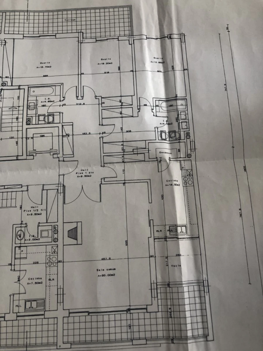 Apartamento T3 para Venda em Oeiras e São Julião da Barra, Paço de Arcos e Caxias Planta 1