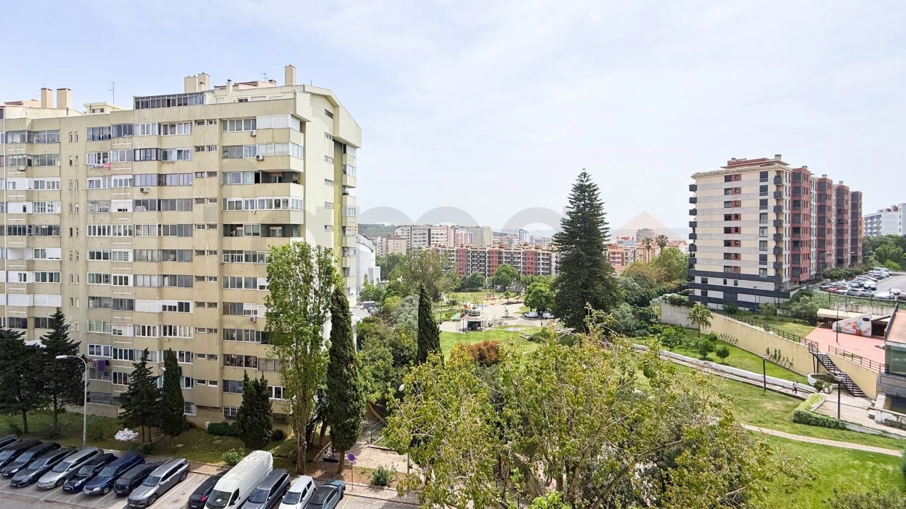 Apartamento T3 para Venda em Algés, Linda-A-Velha e Cruz Quebrada-Dafundo Foto 14