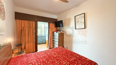 Apartamento T3 para Venda em Algés, Linda-A-Velha e Cruz Quebrada-Dafundo