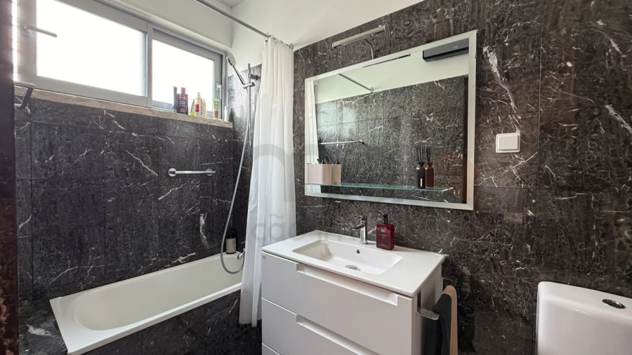 Apartamento T3 para Venda em Algés, Linda-A-Velha e Cruz Quebrada-Dafundo Foto 37