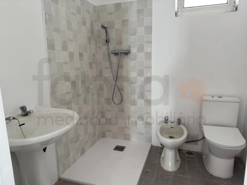 Moradia T3 para Venda em Azeitão (São Lourenço e São Simão) Foto 35