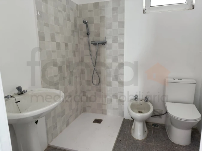 Moradia T3 para Venda em Azeitão (São Lourenço e São Simão) Foto 35