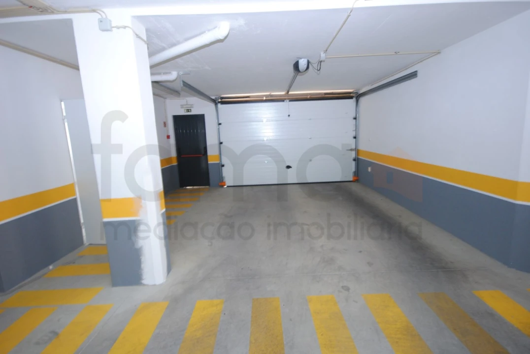Apartamento T3 para Venda em Carcavelos e Parede Foto 76