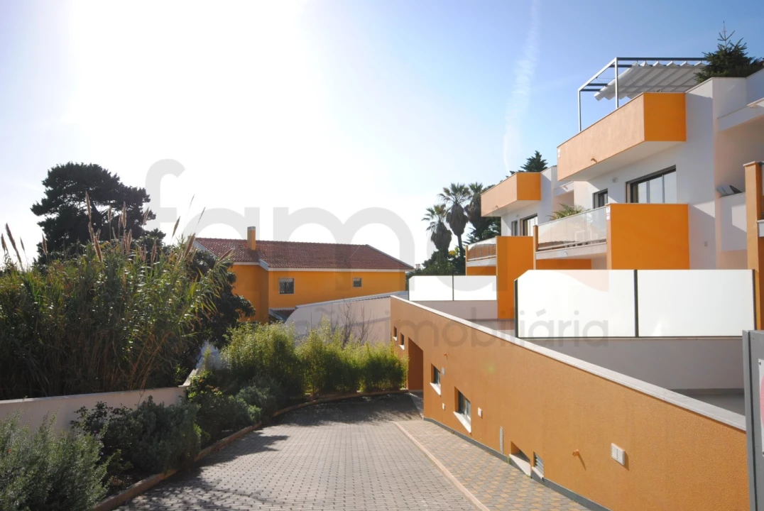 Apartamento T3 para Venda em Carcavelos e Parede Foto 80