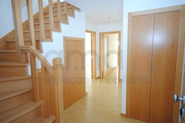Apartamento T3 para Venda em Carcavelos e Parede Foto 38