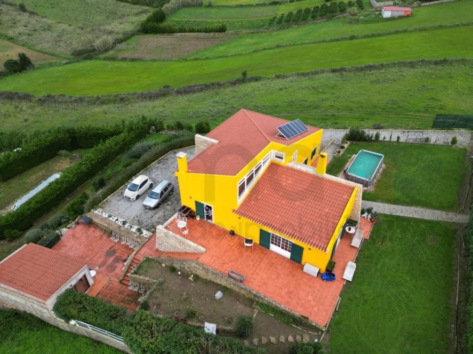 Moradia T5 para Venda em São João das Lampas e Terrugem Foto 14