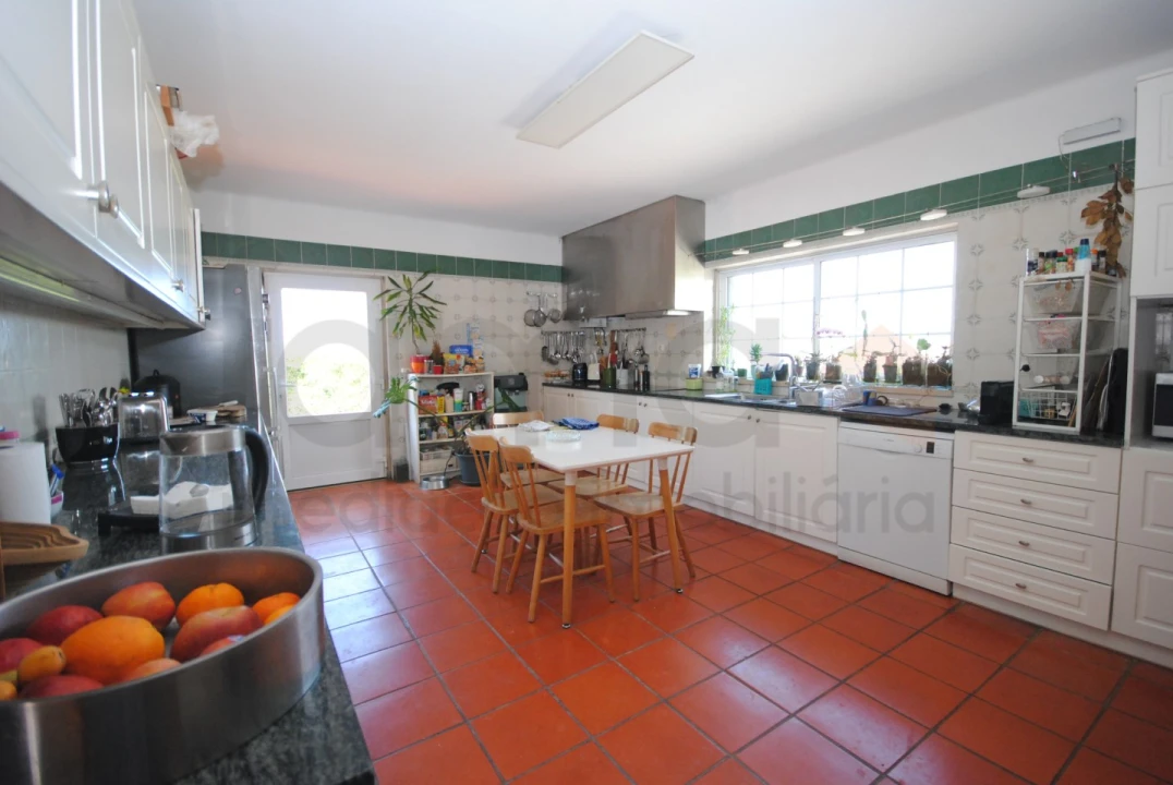 Moradia T5 para Venda em São João das Lampas e Terrugem Foto 47