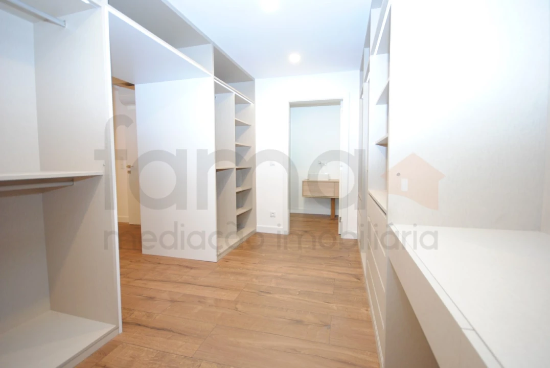 Moradia T3 para Venda em São Domingos de Rana Foto 21