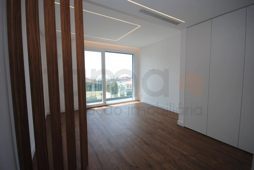 Moradia T3 para Venda em São Domingos de Rana Foto 29