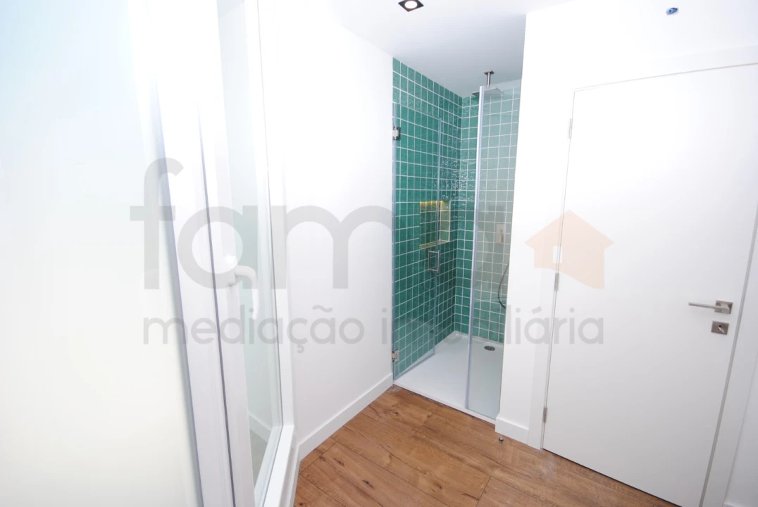 Moradia T3 para Venda em São Domingos de Rana Foto 35