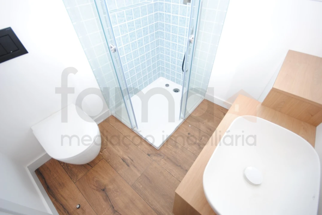 Moradia T3 para Venda em São Domingos de Rana Foto 40