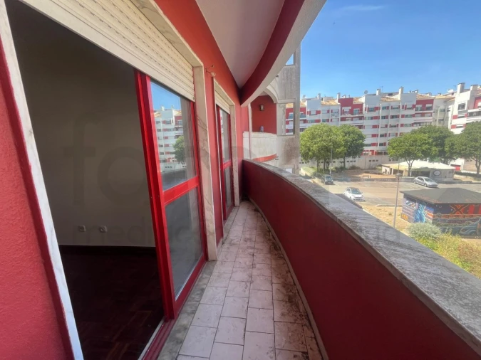 Apartamento T2 para Venda em Algueirão-Mem Martins Foto 21