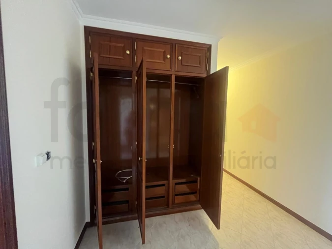 Apartamento T2 para Venda em Algueirão-Mem Martins Foto 22
